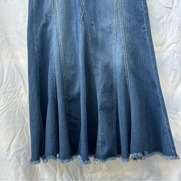 Liverpool LA jean skirt - Picture 4 of 8